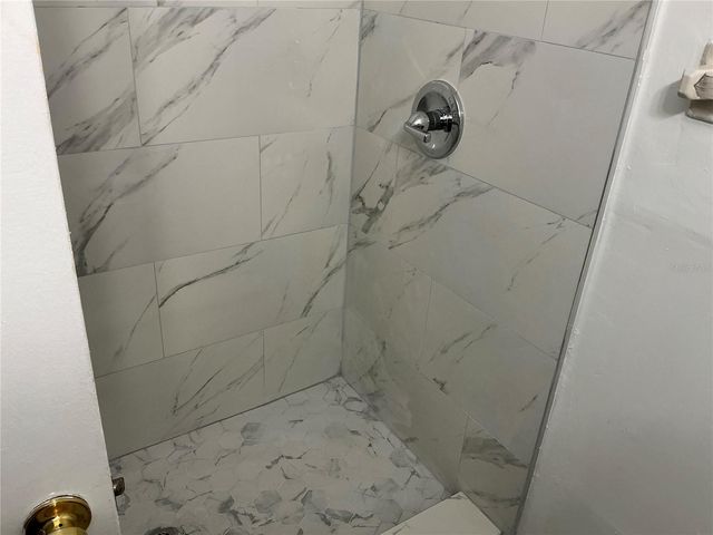 5132 ELESE STREET, Orlando, FL 32811