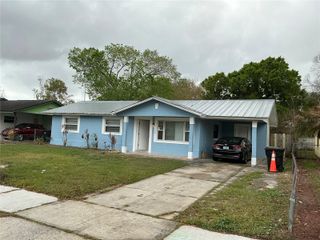 5132 ELESE STREET, Orlando, FL 32811