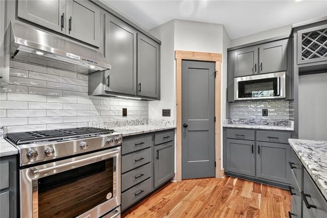 382 Pocaset Drive, Ellijay, GA 30540