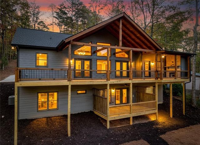 382 Pocaset Drive, Ellijay, GA 30540
