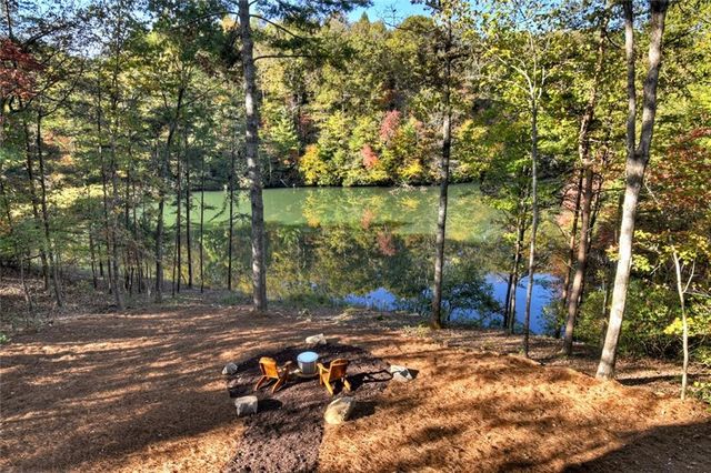 382 Pocaset Drive, Ellijay, GA 30540