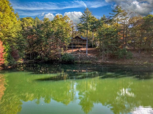 382 Pocaset Drive, Ellijay, GA 30540
