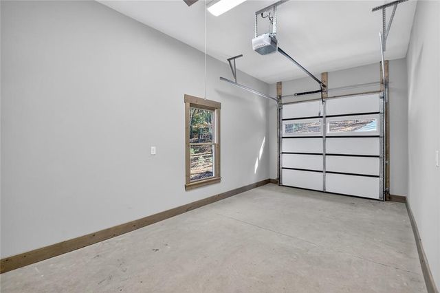 382 Pocaset Drive, Ellijay, GA 30540