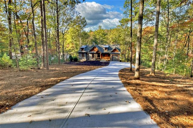 382 Pocaset Drive, Ellijay, GA 30540
