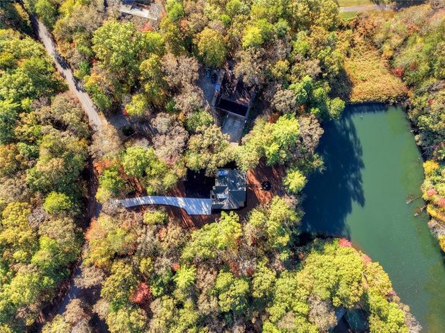382 Pocaset Drive, Ellijay, GA 30540