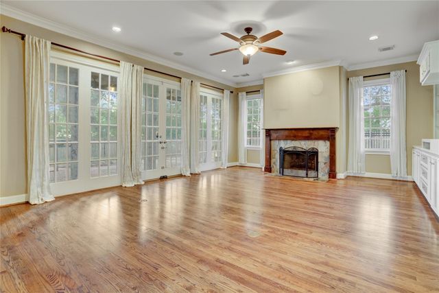3502 Gramercy Street, Houston, TX 77025