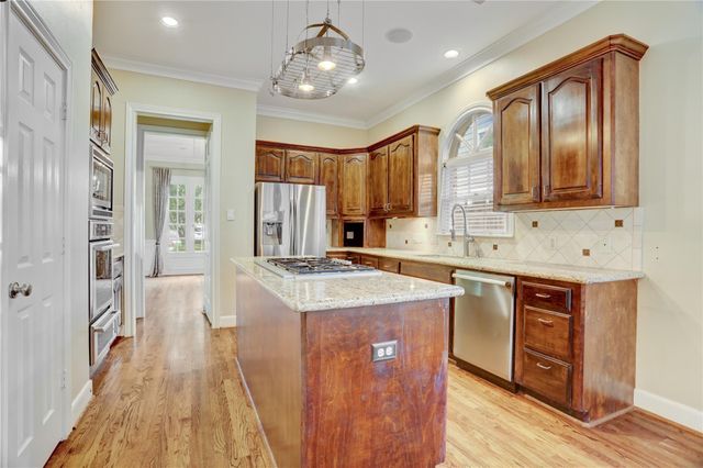 3502 Gramercy Street, Houston, TX 77025