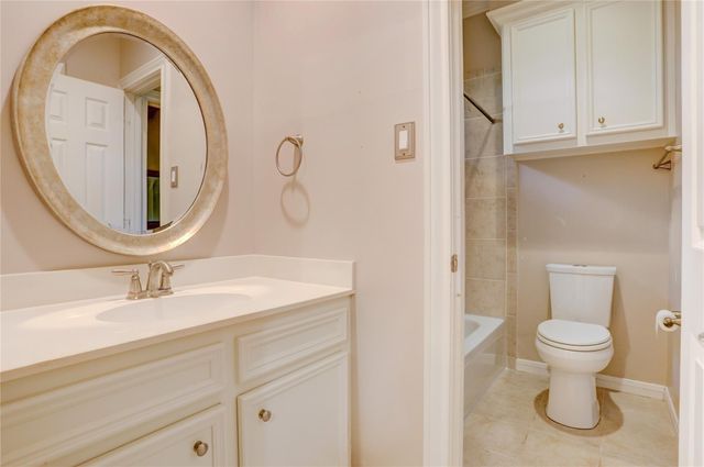 3502 Gramercy Street, Houston, TX 77025