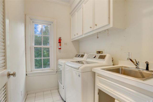 3502 Gramercy Street, Houston, TX 77025