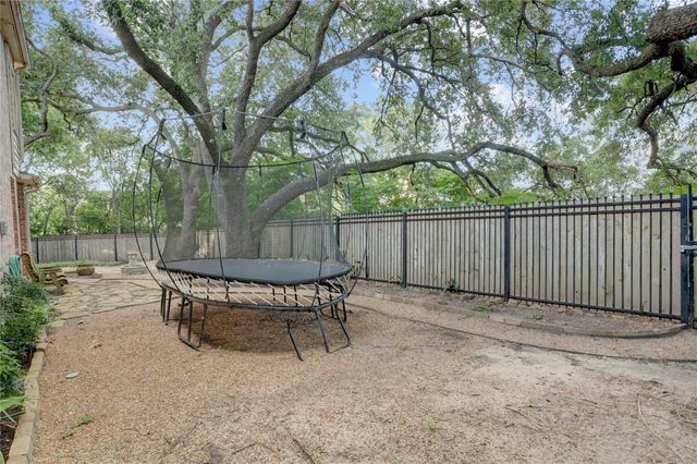 3502 Gramercy Street, Houston, TX 77025
