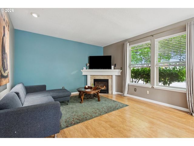 1401 Sw EDGEFIELD MEADOWS Ct, Troutdale, OR 97060