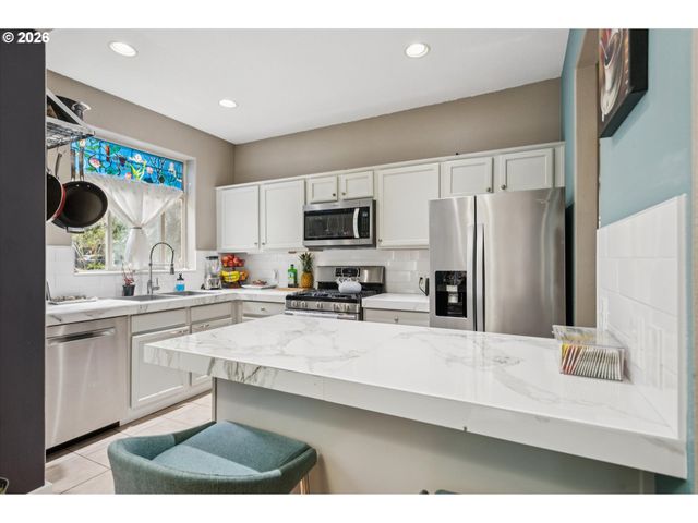 1401 Sw EDGEFIELD MEADOWS Ct, Troutdale, OR 97060