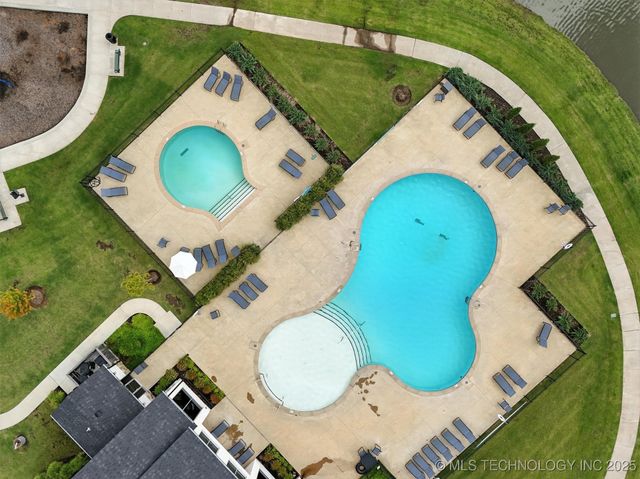 5807 E 128 Street S, Bixby, OK 74008