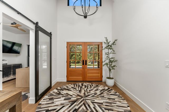 2304 Howard Dr, Rescue, CA 95672