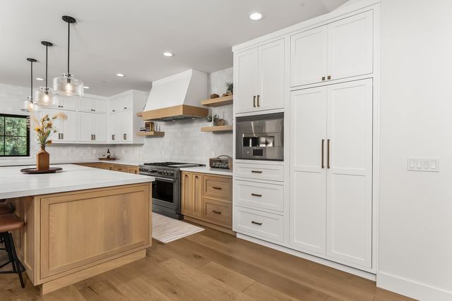 2304 Howard Dr, Rescue, CA 95672
