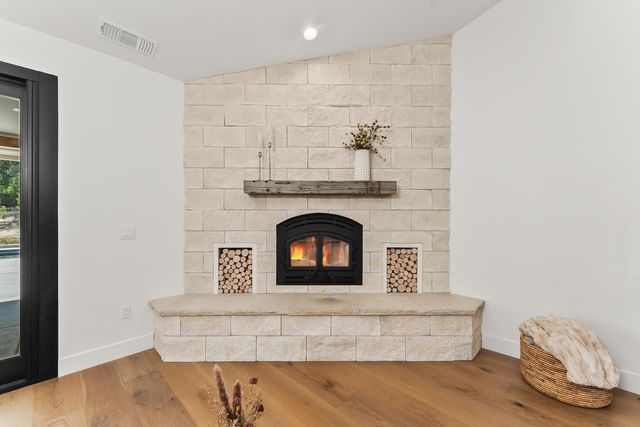 2304 Howard Dr, Rescue, CA 95672