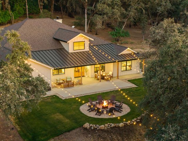 2304 Howard Dr, Rescue, CA 95672