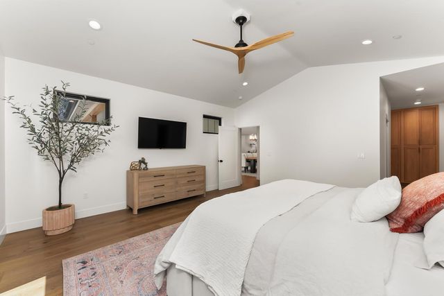 2304 Howard Dr, Rescue, CA 95672