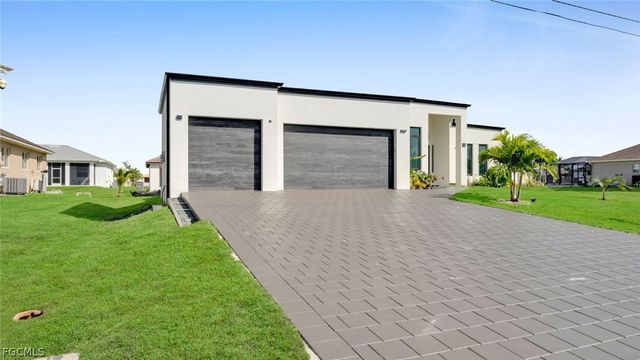 113 SW 37th AVE, Cape Coral, FL 33991