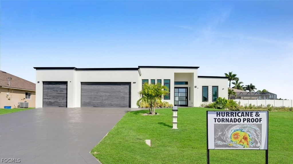 113 SW 37th AVE, Cape Coral, FL 33991