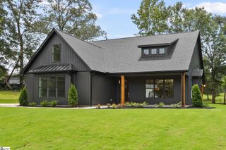 3 Birch Tree Road, Greer, SC 29651