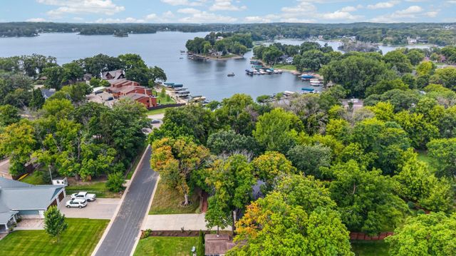 4110 Grainwood Circle NE, Prior Lake, MN 55372