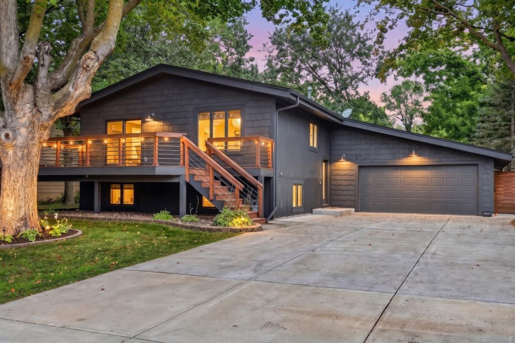 4110 Grainwood Circle NE, Prior Lake, MN 55372