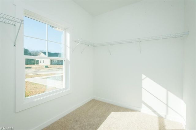 411 E Lee Avenue, Yadkinville, NC 27055