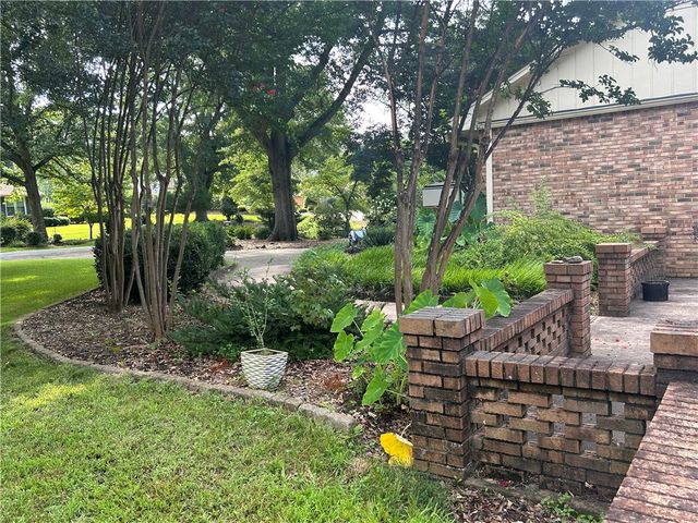 905 Meadow Lane, Anderson, SC 29621