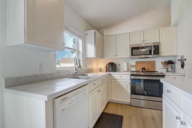 13501 FORDWELL DRIVE, Orlando, FL 32828