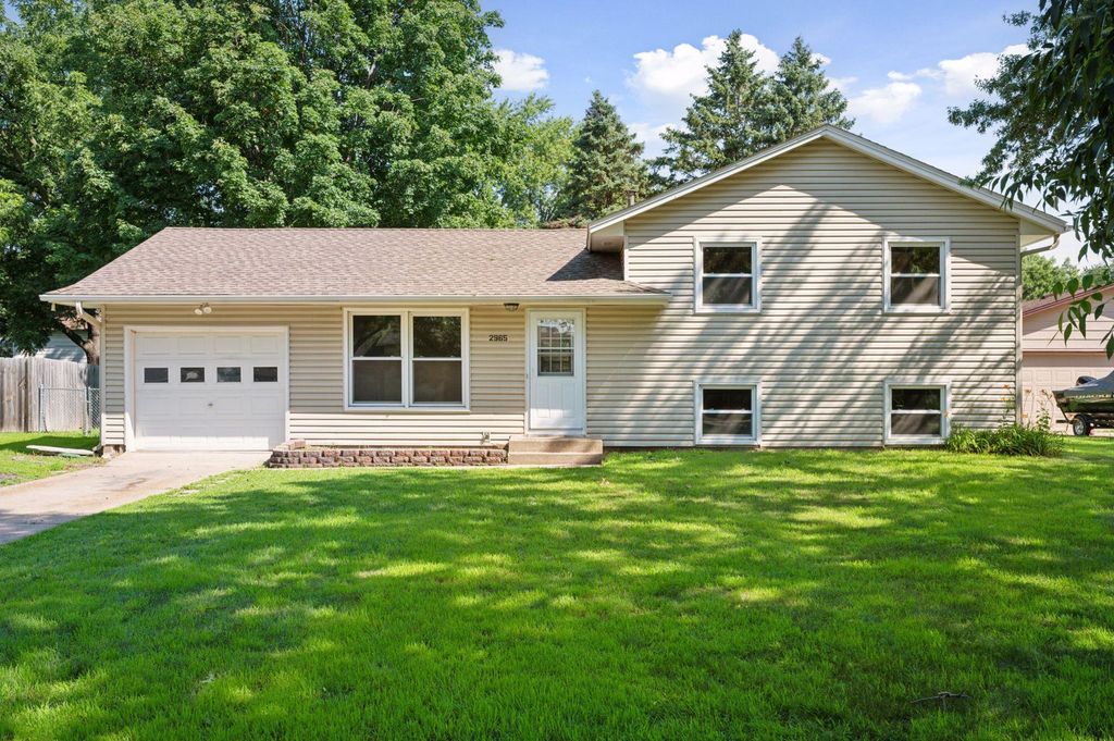 2965 108th Lane NW, Coon Rapids, MN 55433