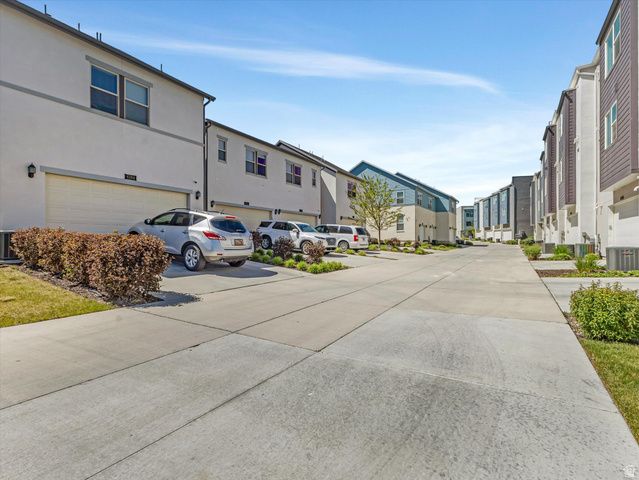 6378 W SUGARCANE DR, South Jordan, UT 84009