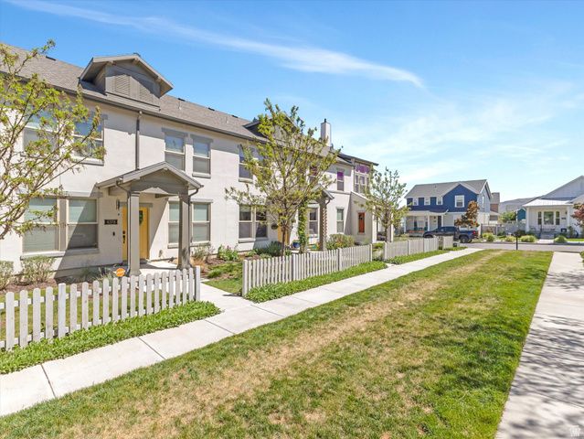 6378 W SUGARCANE DR, South Jordan, UT 84009