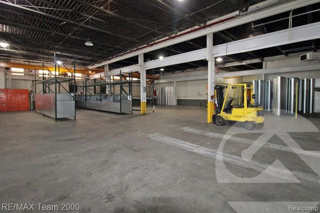 17950 Allen Road, Melvindale, MI 48122