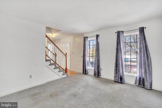 155 ABBEY DR, Mount Wolf, PA 17347