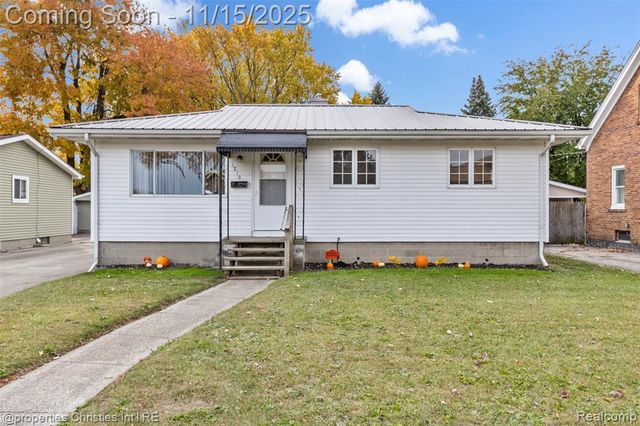 1218 Garfield Street, Port Huron, MI 48060