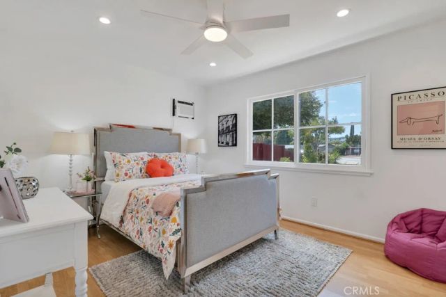 6200 Platt Avenue, Woodland Hills, CA 91367
