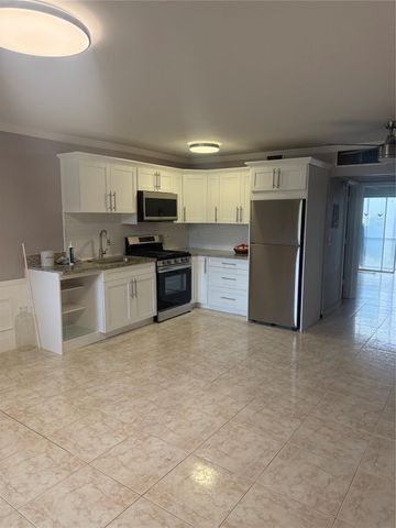 20251 NE 2nd Ave 29, Miami, FL 33179