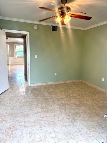 20251 NE 2nd Ave 29, Miami, FL 33179