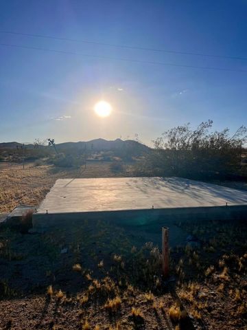 777 Lambert Lane, Landers, CA 92285