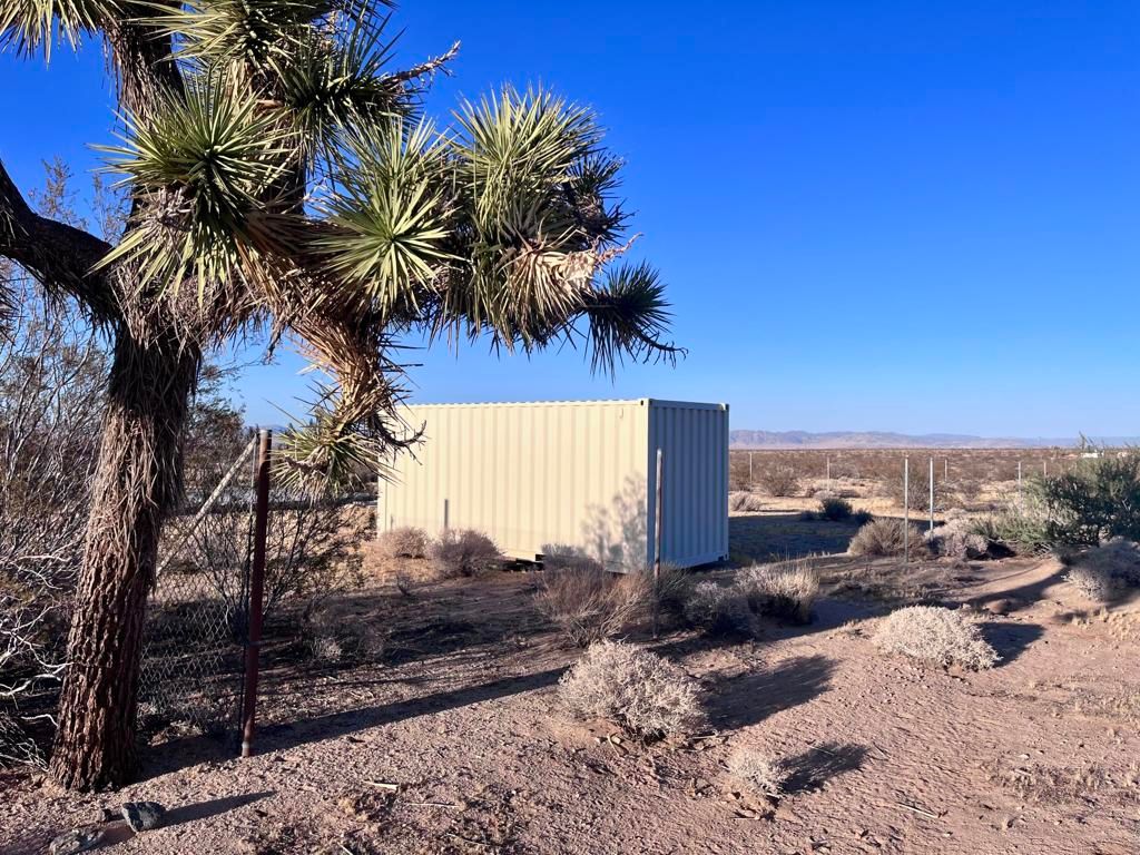 777 Lambert Lane, Landers, CA 92285