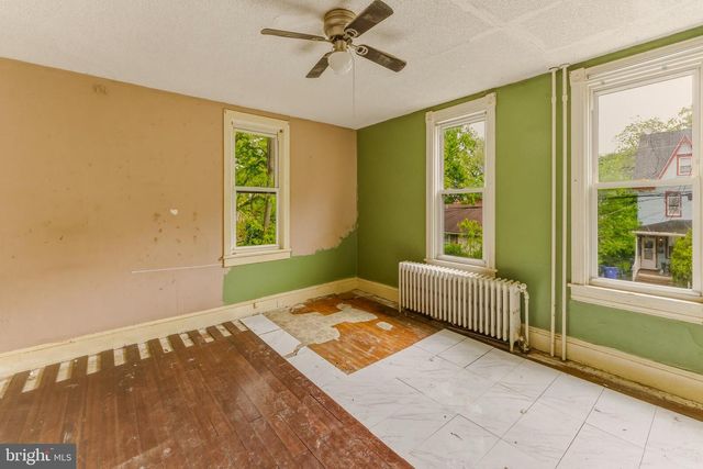246 RUTLAND AVE, Mount Holly, NJ 08060