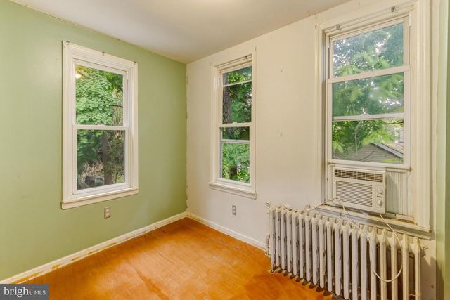 246 RUTLAND AVE, Mount Holly, NJ 08060