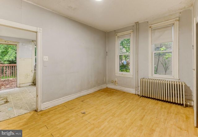 246 RUTLAND AVE, Mount Holly, NJ 08060