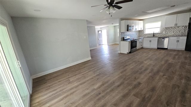 7000 Overhill Road, Fort Worth, TX 76116