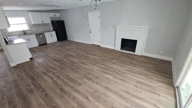 7000 Overhill Road, Fort Worth, TX 76116