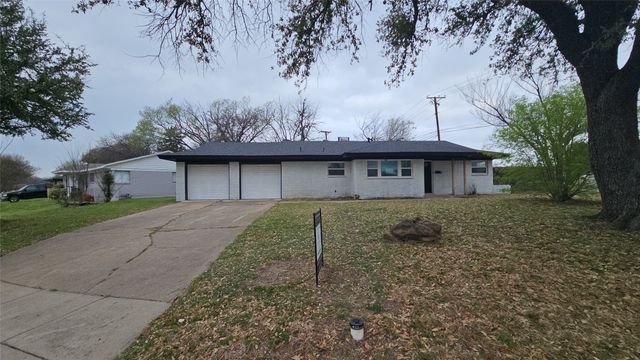 7000 Overhill Road, Fort Worth, TX 76116