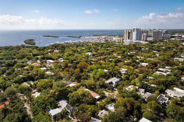 3090 Kirk St, Coconut Grove, FL 33133