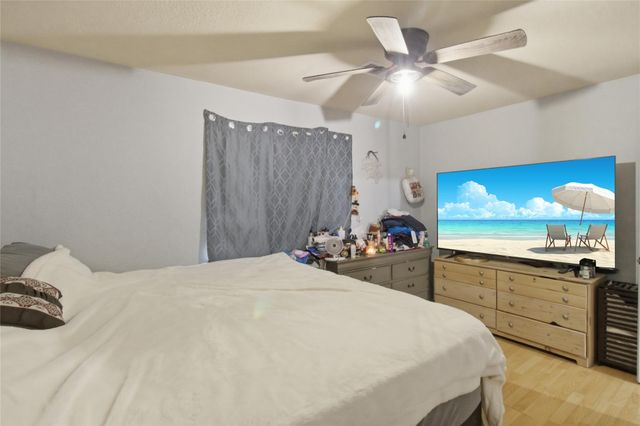 4616 Luella Avenue, Deer Park, TX 77536