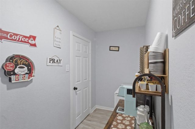 4616 Luella Avenue, Deer Park, TX 77536